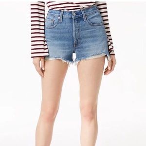 NWT Levi 501 high waisted jean shorts